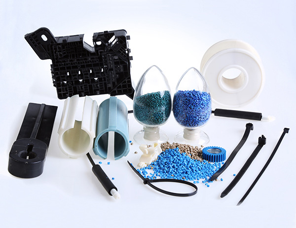 透明尼龍塑料增強(qiáng)原理是什么?